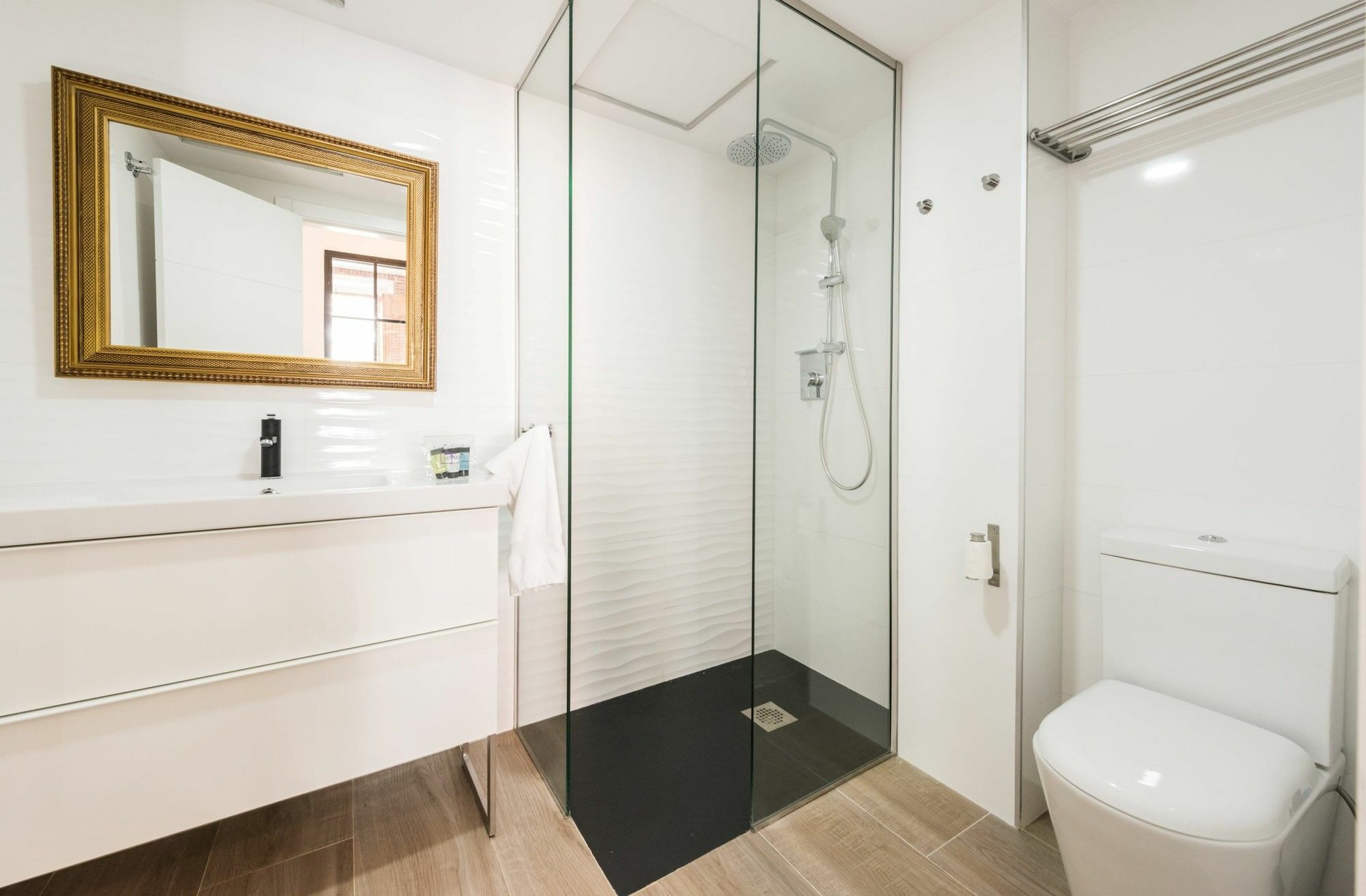 Hortaleza City Center Madrid Ngoại thất bức ảnh